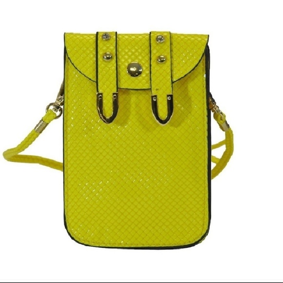 🎉HP🎉 Size 6 pointed toe snake print booties - Picture 4 of 4